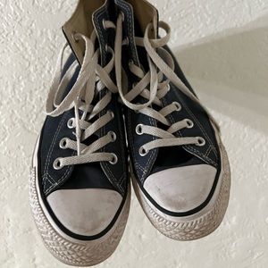 Navy High top converse